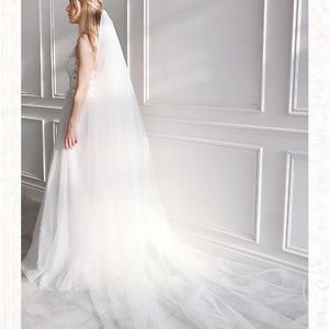 Glissade Cathedral length Bridal Veil
